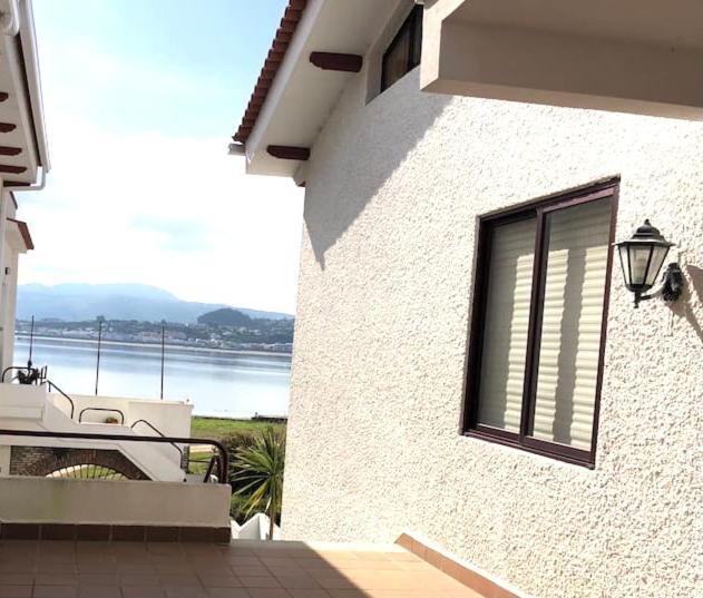Apartamento En Primera Linea De Playa A Guarda Exterior foto
